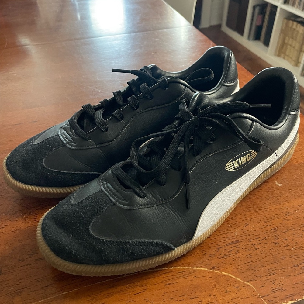 Men's Puma King Black Soccer Sneakers